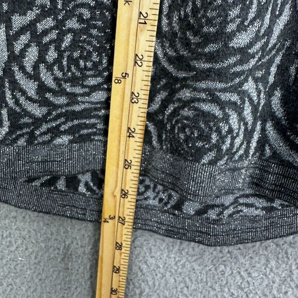 Chicos Sweater Womens Small Gray Floral Rose Metallic Cowl Neck Dark Feminine - Picture 6 of 7